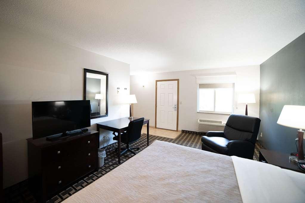Quality Inn & Suites Watertown Near Prairie Lakes Ice Arena Номер фото